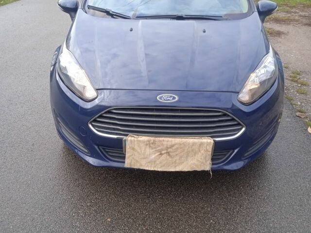 Форд Фиеста 2013 в Броварах на Automoto.ua Синий Форд Фиеста, объемом двигателя 1.2 л и пробегом 63 тыс. км за 9500 $, фото 1 на Automoto.ua