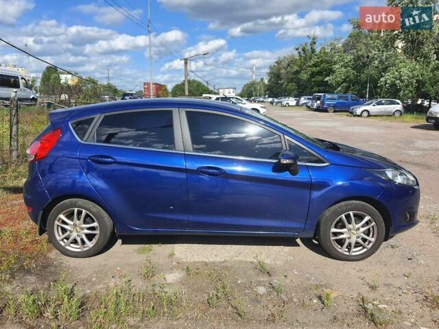 Синий Форд Фиеста, объемом двигателя 1 л и пробегом 124 тыс. км за 7500 $, фото 1 на Automoto.ua