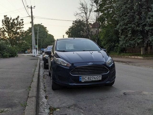 Синий Форд Фиеста, объемом двигателя 1 л и пробегом 147 тыс. км за 6300 $, фото 1 на Automoto.ua