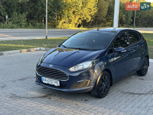 Синий Форд Фиеста, объемом двигателя 1.24 л и пробегом 163 тыс. км за 5700 $, фото 1 на Automoto.ua
