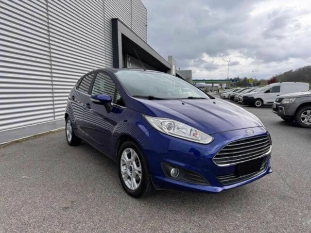 Синий Форд Фиеста, объемом двигателя 1.5 л и пробегом 90 тыс. км за 1400 $, фото 1 на Automoto.ua