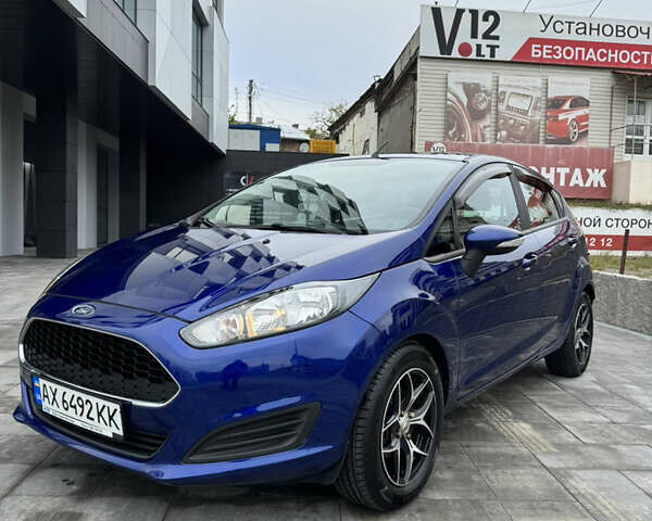 Форд Фиеста 2016 в Харькове на Automoto.ua Синий Форд Фиеста, объемом двигателя 1 л и пробегом 110 тыс. км за 10000 $, фото 1 на Automoto.ua