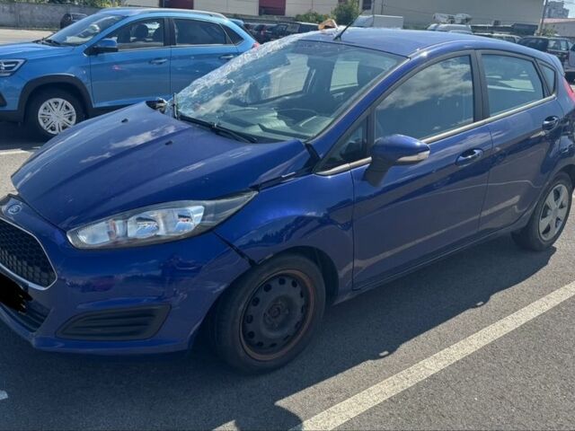 Синій Форд Фієста, об'ємом двигуна 0 л та пробігом 130 тис. км за 2999 $, фото 1 на Automoto.ua