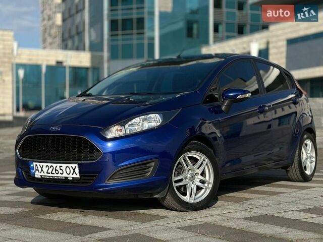 Синий Форд Фиеста, объемом двигателя 1 л и пробегом 82 тыс. км за 8800 $, фото 1 на Automoto.ua