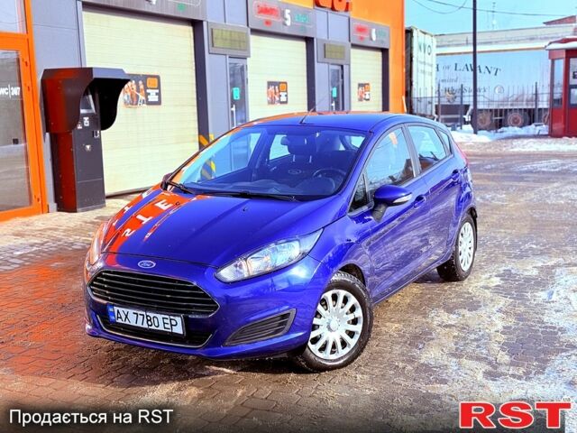 Синий Форд Фиеста, объемом двигателя 1 л и пробегом 9200 тыс. км за 8450 $, фото 1 на Automoto.ua