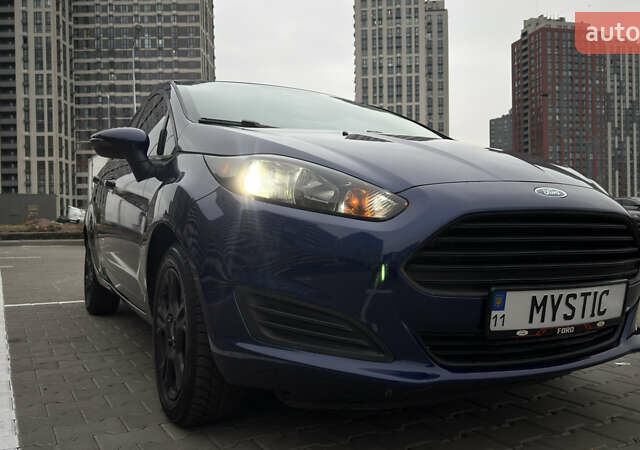 Синий Форд Фиеста, объемом двигателя 1.6 л и пробегом 129 тыс. км за 8300 $, фото 1 на Automoto.ua