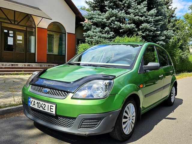 Зелений Форд Фієста, об'ємом двигуна 1.4 л та пробігом 190 тис. км за 3950 $, фото 1 на Automoto.ua