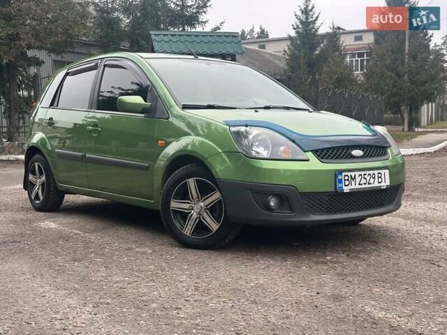 Зеленый Форд Фиеста, объемом двигателя 1.4 л и пробегом 125 тыс. км за 4999 $, фото 1 на Automoto.ua