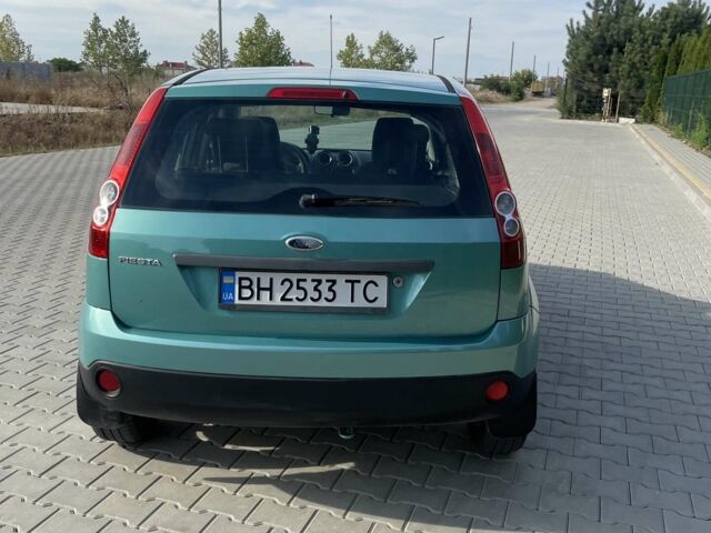 Зелений Форд Фієста, об'ємом двигуна 1.39 л та пробігом 172 тис. км за 5100 $, фото 1 на Automoto.ua