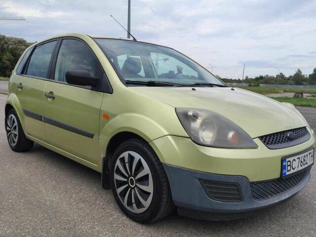 Зеленый Форд Фиеста, объемом двигателя 1.2 л и пробегом 267 тыс. км за 2700 $, фото 1 на Automoto.ua