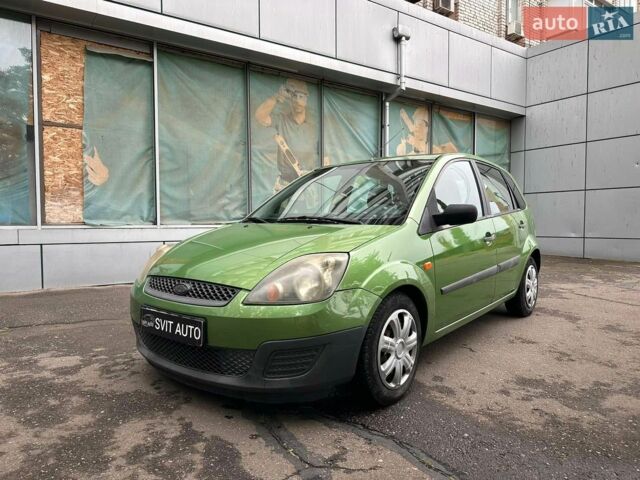 Зелений Форд Фієста, об'ємом двигуна 1.2 л та пробігом 145 тис. км за 4499 $, фото 1 на Automoto.ua