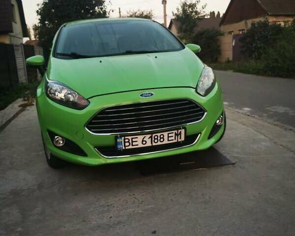 Зеленый Форд Фиеста, объемом двигателя 1.6 л и пробегом 137 тыс. км за 6737 $, фото 1 на Automoto.ua