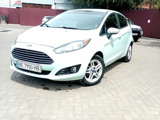 Форд Фиеста 2017 в Николаеве на Automoto.ua Зеленый Форд Фиеста, объемом двигателя 1.6 л и пробегом 123 тыс. км за 9000 $, фото 1 на Automoto.ua