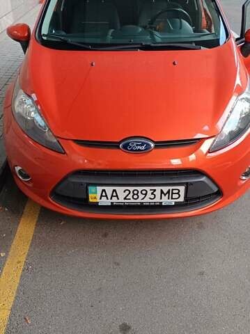 Форд Фиеста 2011 в Киеве на Automoto.ua Оранжевый Форд Фиеста, объемом двигателя 1.4 л и пробегом 131 тыс. км за 8500 $, фото 1 на Automoto.ua