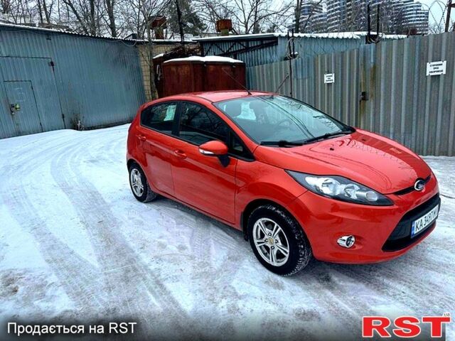 Помаранчевий Форд Фієста, об'ємом двигуна 1.4 л та пробігом 830 тис. км за 7900 $, фото 1 на Automoto.ua