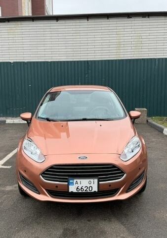 Оранжевый Форд Фиеста, объемом двигателя 1.6 л и пробегом 124 тыс. км за 8000 $, фото 1 на Automoto.ua