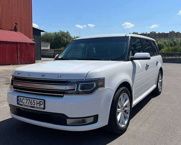 Білий Форд Флекс, об'ємом двигуна 35 л та пробігом 125 тис. км за 21000 $, фото 1 на Automoto.ua