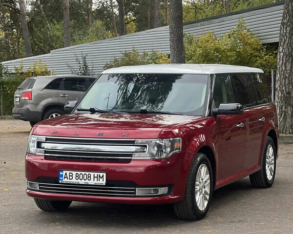 Красный Форд Флекс, объемом двигателя 3.5 л и пробегом 154 тыс. км за 12700 $, фото 1 на Automoto.ua