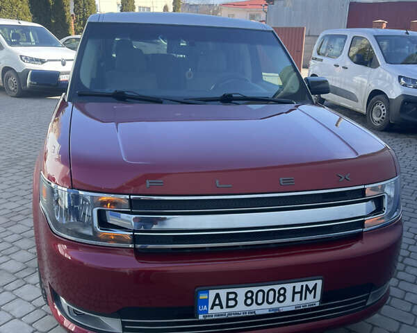 Красный Форд Флекс, объемом двигателя 3.5 л и пробегом 155 тыс. км за 14500 $, фото 1 на Automoto.ua