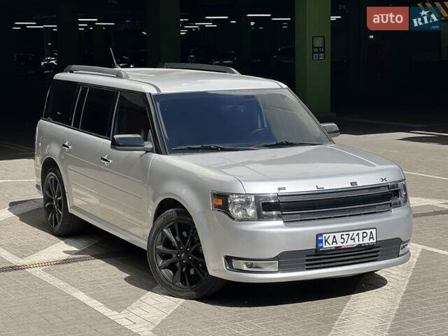Сірий Форд Флекс, об'ємом двигуна 3.5 л та пробігом 64 тис. км за 16950 $, фото 1 на Automoto.ua