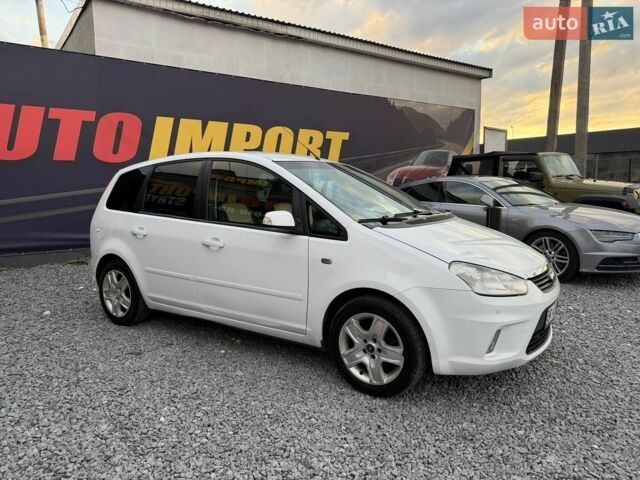 Білий Форд Focus C-Max, об'ємом двигуна 1.56 л та пробігом 260 тис. км за 5300 $, фото 1 на Automoto.ua