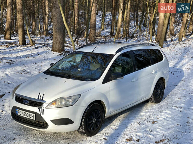 Білий Форд Focus C-Max, об'ємом двигуна 1.6 л та пробігом 330 тис. км за 4900 $, фото 1 на Automoto.ua