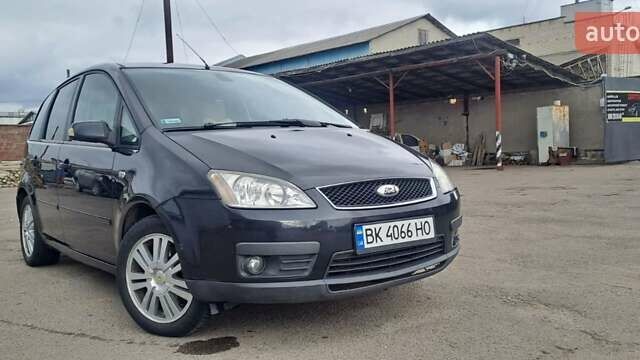 Черный Форд Focus C-Max, объемом двигателя 2 л и пробегом 280 тыс. км за 4650 $, фото 1 на Automoto.ua