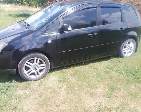 Черный Форд Focus C-Max, объемом двигателя 2 л и пробегом 244 тыс. км за 5500 $, фото 1 на Automoto.ua