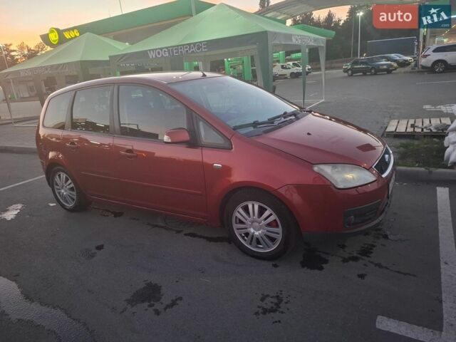 Красный Форд Focus C-Max, объемом двигателя 1.8 л и пробегом 240 тыс. км за 4300 $, фото 1 на Automoto.ua