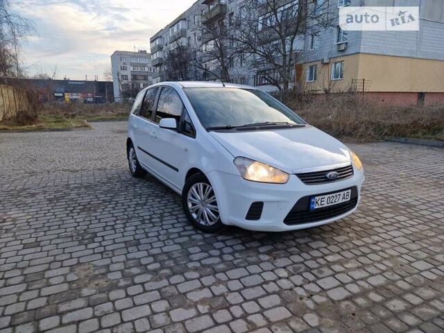 Форд Focus C-Max, объемом двигателя 2 л и пробегом 227 тыс. км за 5850 $, фото 1 на Automoto.ua