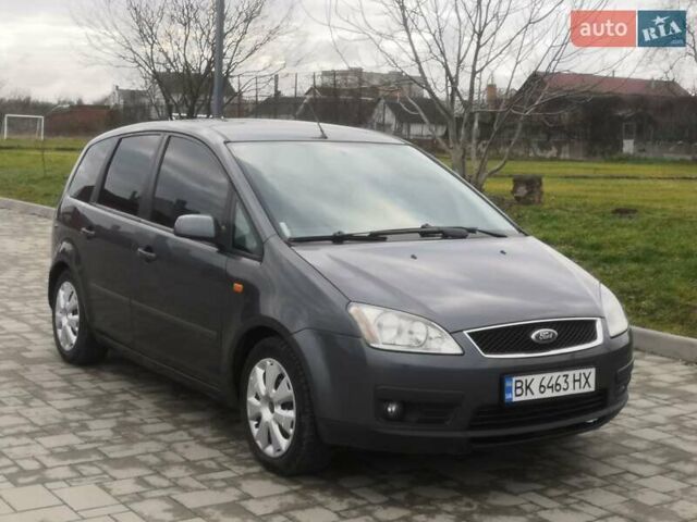 Серый Форд Focus C-Max, объемом двигателя 1.6 л и пробегом 320 тыс. км за 5200 $, фото 1 на Automoto.ua