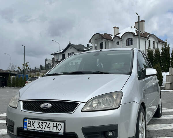 Серый Форд Focus C-Max, объемом двигателя 1.56 л и пробегом 311 тыс. км за 3600 $, фото 1 на Automoto.ua