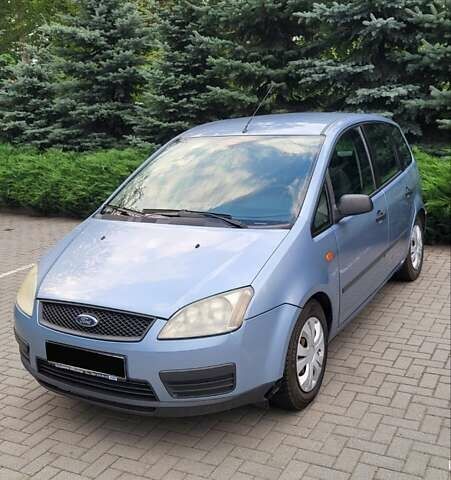 Серый Форд Focus C-Max, объемом двигателя 1.6 л и пробегом 264 тыс. км за 4000 $, фото 1 на Automoto.ua