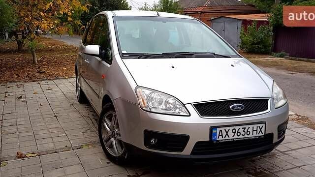 Серый Форд Focus C-Max, объемом двигателя 1.6 л и пробегом 213 тыс. км за 4950 $, фото 1 на Automoto.ua