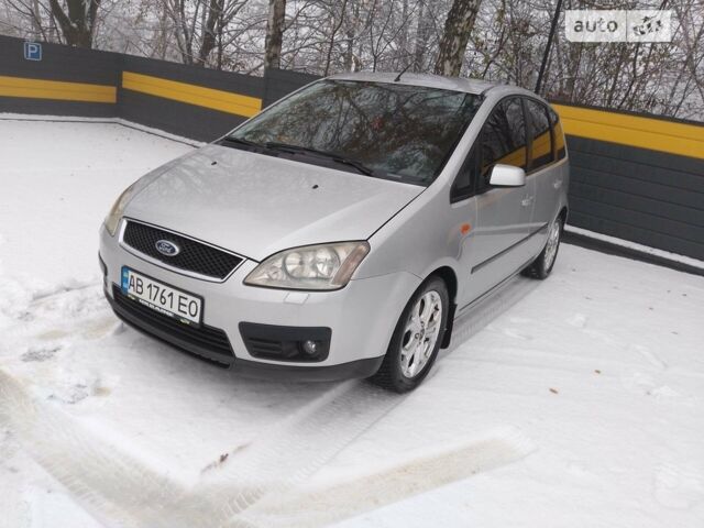 Серый Форд Focus C-Max, объемом двигателя 1.8 л и пробегом 257 тыс. км за 5200 $, фото 1 на Automoto.ua