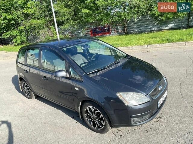 Серый Форд Focus C-Max, объемом двигателя 1.8 л и пробегом 252 тыс. км за 3999 $, фото 1 на Automoto.ua