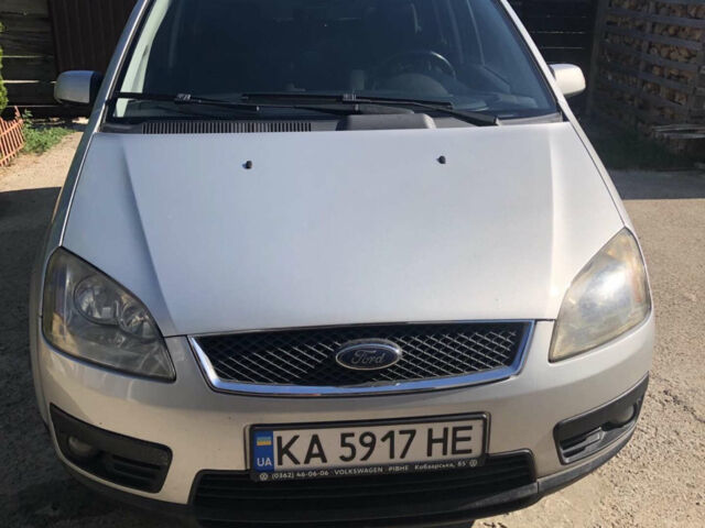 Сірий Форд Focus C-Max, об'ємом двигуна 1.56 л та пробігом 370 тис. км за 7000 $, фото 1 на Automoto.ua