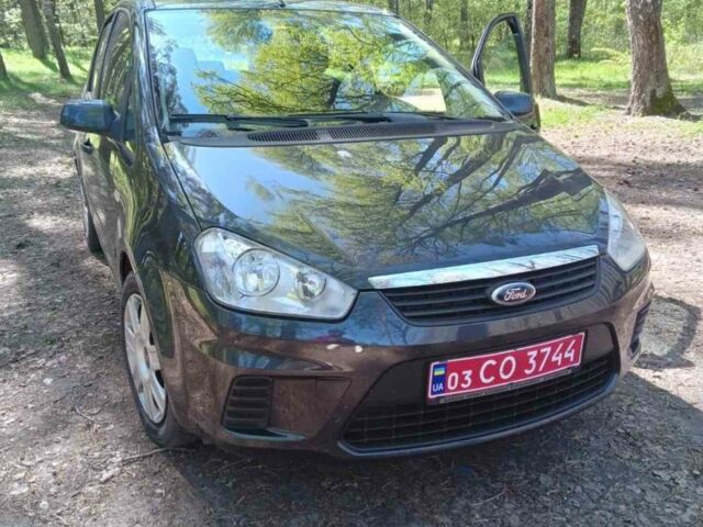 Серый Форд Focus C-Max, объемом двигателя 1.6 л и пробегом 232 тыс. км за 5300 $, фото 1 на Automoto.ua