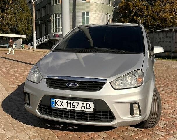 Серый Форд Focus C-Max, объемом двигателя 1.56 л и пробегом 370 тыс. км за 5500 $, фото 1 на Automoto.ua