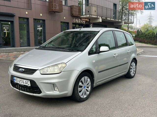 Серый Форд Focus C-Max, объемом двигателя 1.6 л и пробегом 309 тыс. км за 3900 $, фото 1 на Automoto.ua