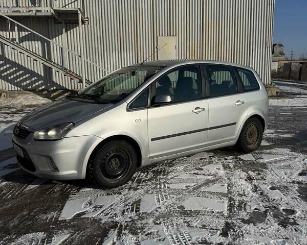 Серый Форд Focus C-Max, объемом двигателя 1.6 л и пробегом 309 тыс. км за 5000 $, фото 1 на Automoto.ua