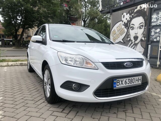 Форд Фокус 2008 у Хмельницькому на Automoto.ua Білий Форд Фокус, об'ємом двигуна 0 л та пробігом 193 тис. км за 5950 $, фото 1 на Automoto.ua