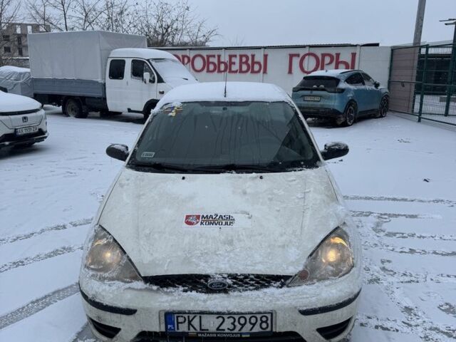 Белый Форд Фокус, объемом двигателя 0 л и пробегом 340 тыс. км за 1500 $, фото 1 на Automoto.ua