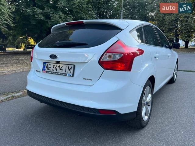 Белый Форд Фокус, объемом двигателя 1.6 л и пробегом 199 тыс. км за 7500 $, фото 1 на Automoto.ua