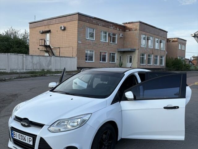 Белый Форд Фокус, объемом двигателя 1.6 л и пробегом 210 тыс. км за 6800 $, фото 1 на Automoto.ua