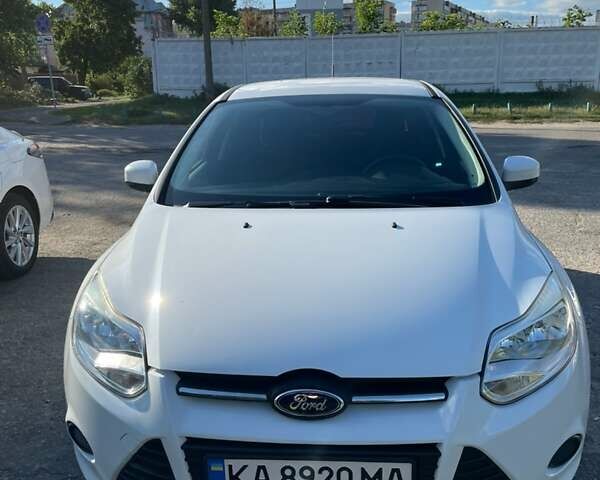 Белый Форд Фокус, объемом двигателя 1.6 л и пробегом 135 тыс. км за 7900 $, фото 1 на Automoto.ua