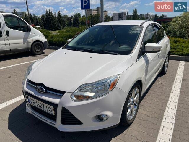 Білий Форд Фокус, об'ємом двигуна 2 л та пробігом 250 тис. км за 5500 $, фото 1 на Automoto.ua