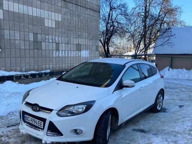 Белый Форд Фокус, объемом двигателя 1 л и пробегом 270 тыс. км за 5900 $, фото 1 на Automoto.ua