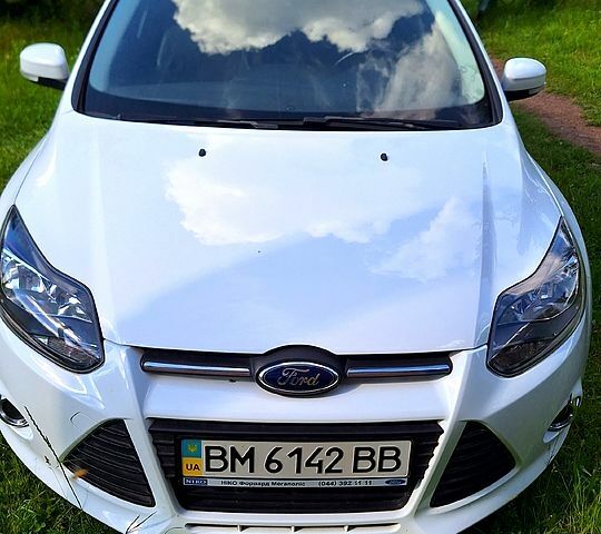 Білий Форд Фокус, об'ємом двигуна 1 л та пробігом 63 тис. км за 7000 $, фото 1 на Automoto.ua