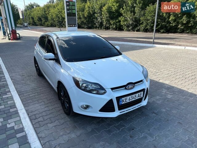 Білий Форд Фокус, об'ємом двигуна 1.6 л та пробігом 80 тис. км за 11000 $, фото 1 на Automoto.ua